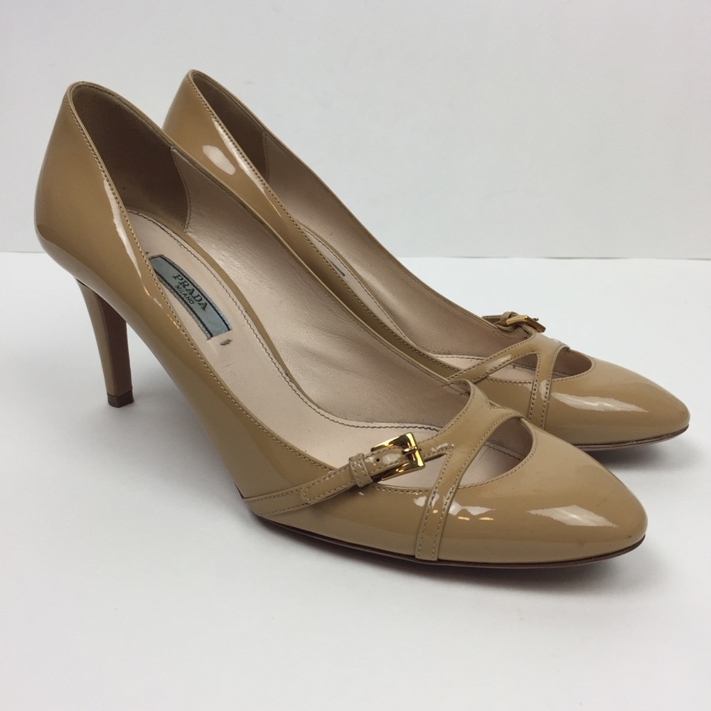 Prada Patent Leather Nude Tan Pumps Heels 38.5